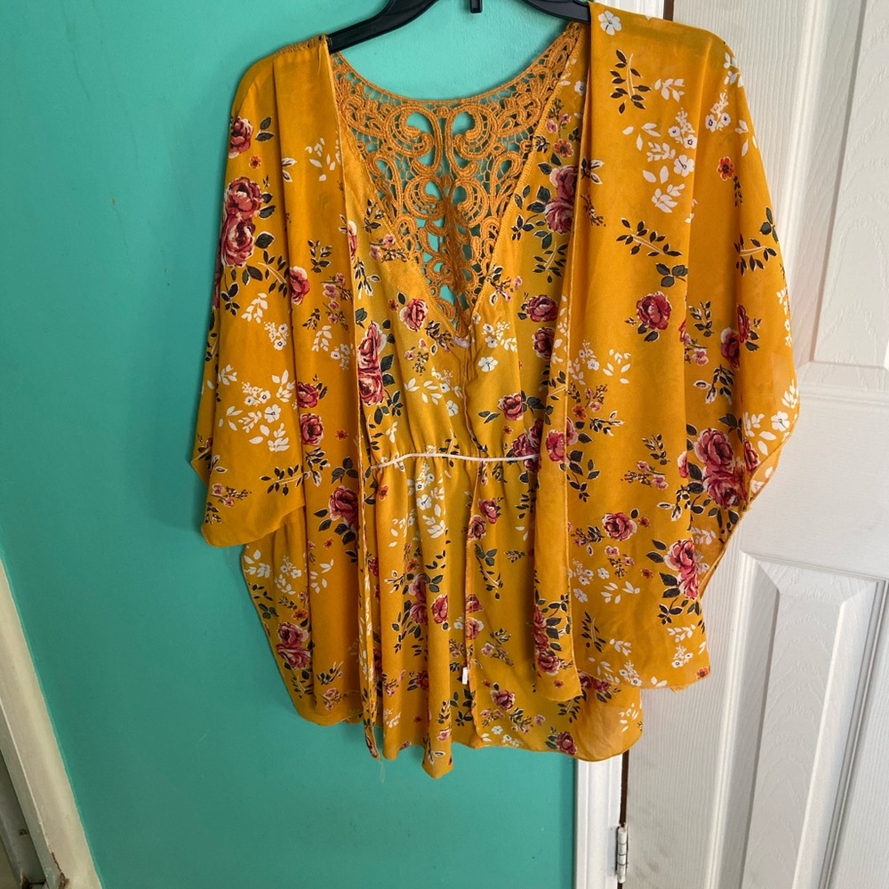 Yellow/Mustard Floral kimono